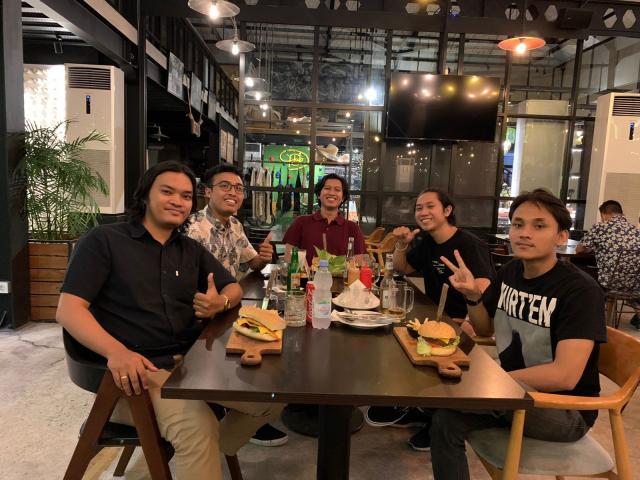 Gathering RnD Bali Team at The Hub Restaurant Denpasar