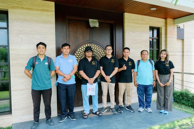 Foto Kegiatan Sosial Kemanusiaan Donor Darah di Kantor Emporio Architect Bali