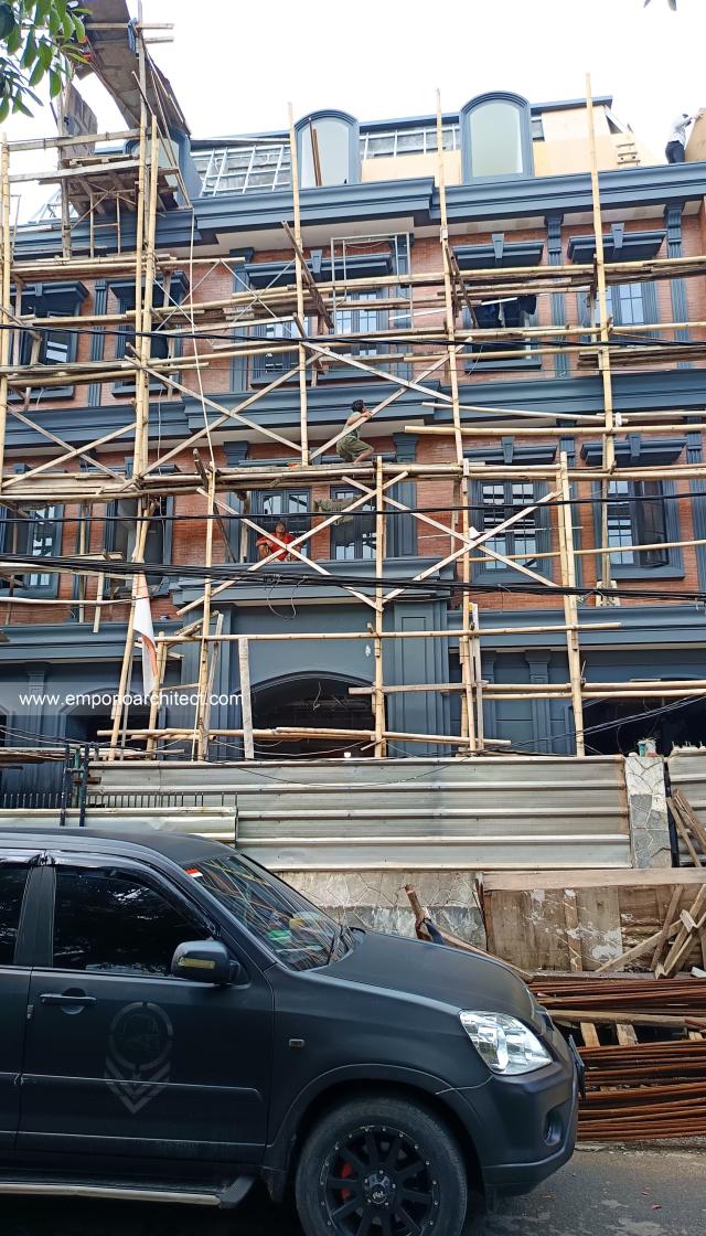 Construction Progress of Mr. Bapak L in Jakarta Barat