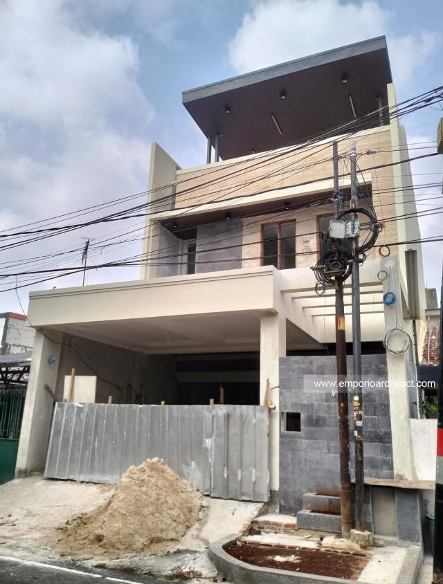 Image Construction Progress of Mr. CMS in Jakarta Timur  