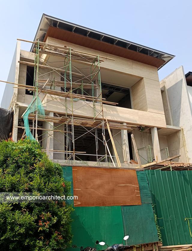 Gambar Progress Pembangunan Rumah Ibu LND di Alam Sutera, Tangerang
