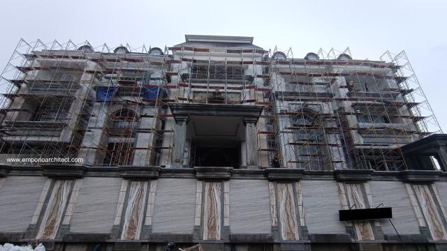 Progress Pembangunan Rumah Klasik di PIK, Jakarta Utara