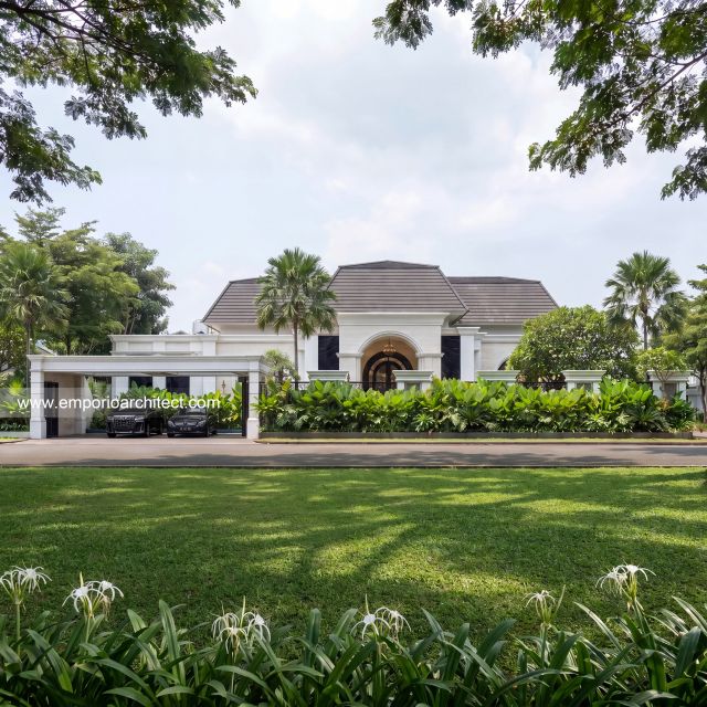 Mrs. RN Classic Modern House 3.5 Floors Design - Dago Pakar, Bandung