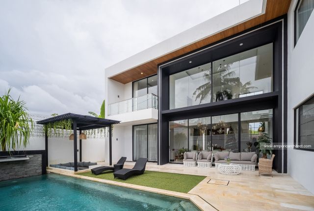 Hasil Konstruksi Villa Mr. JL di  Pererenan, Badung, Bali