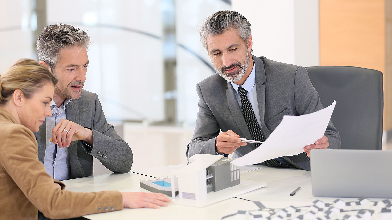 Flyarchitecture Contact the Crew – How to Reach the Team