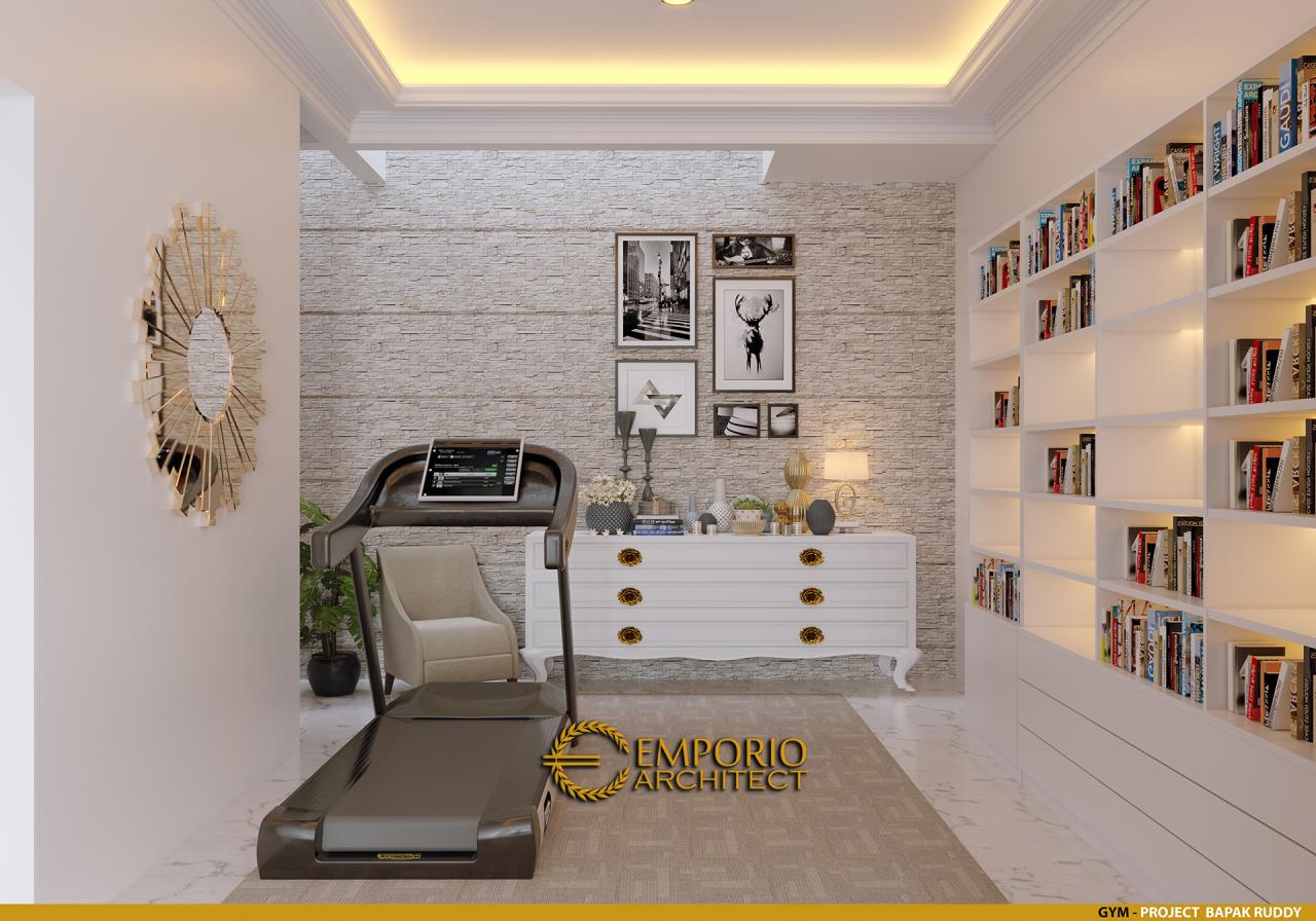 Desain Ruang Gym Rumah Classic 2 Lantai Bapak Ruddy di Jakarta Utara 8
