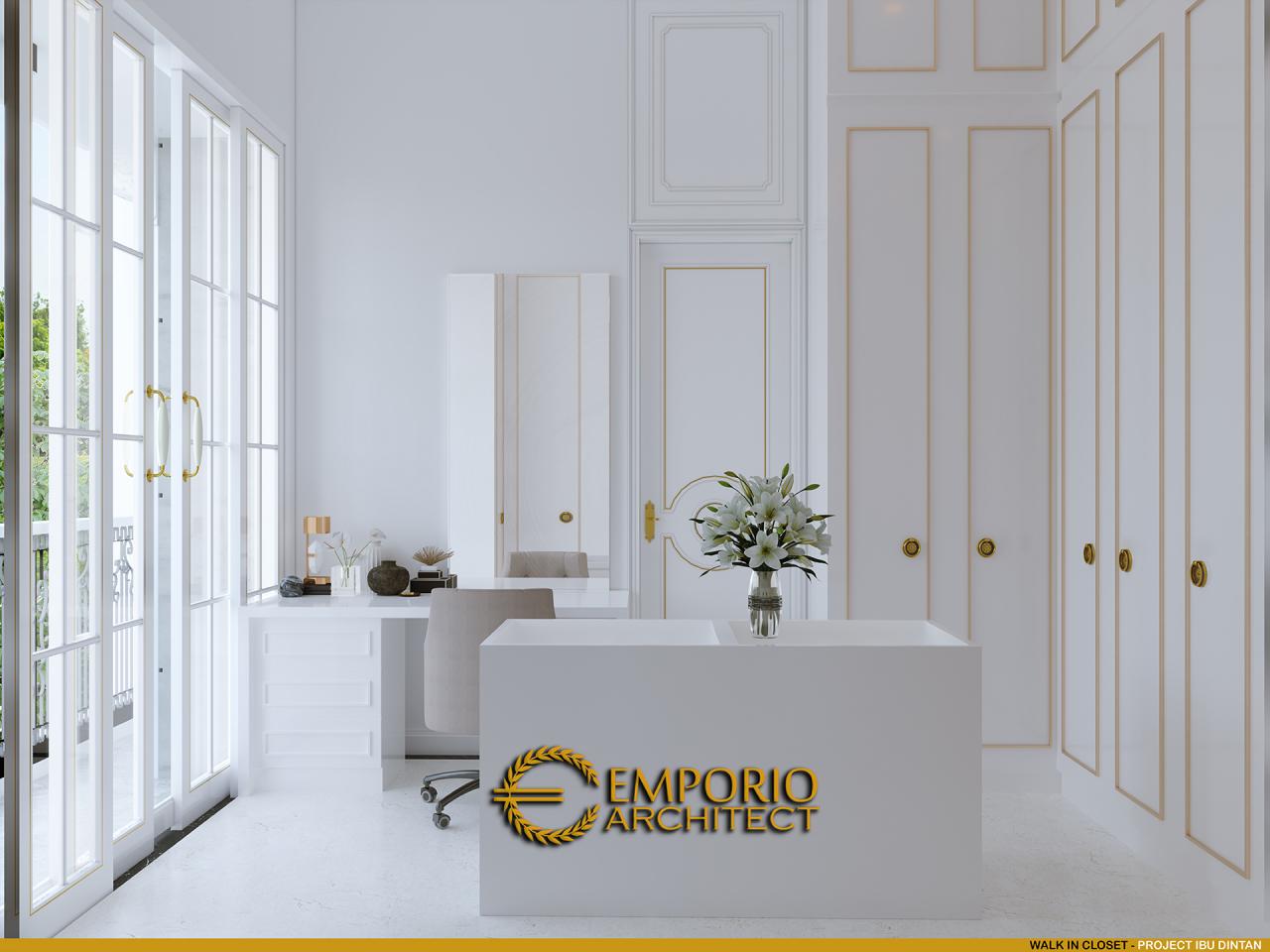 Desain Walk In Closet Rumah Classic 3 Lantai Ibu Dintan di Jakarta Utara 10