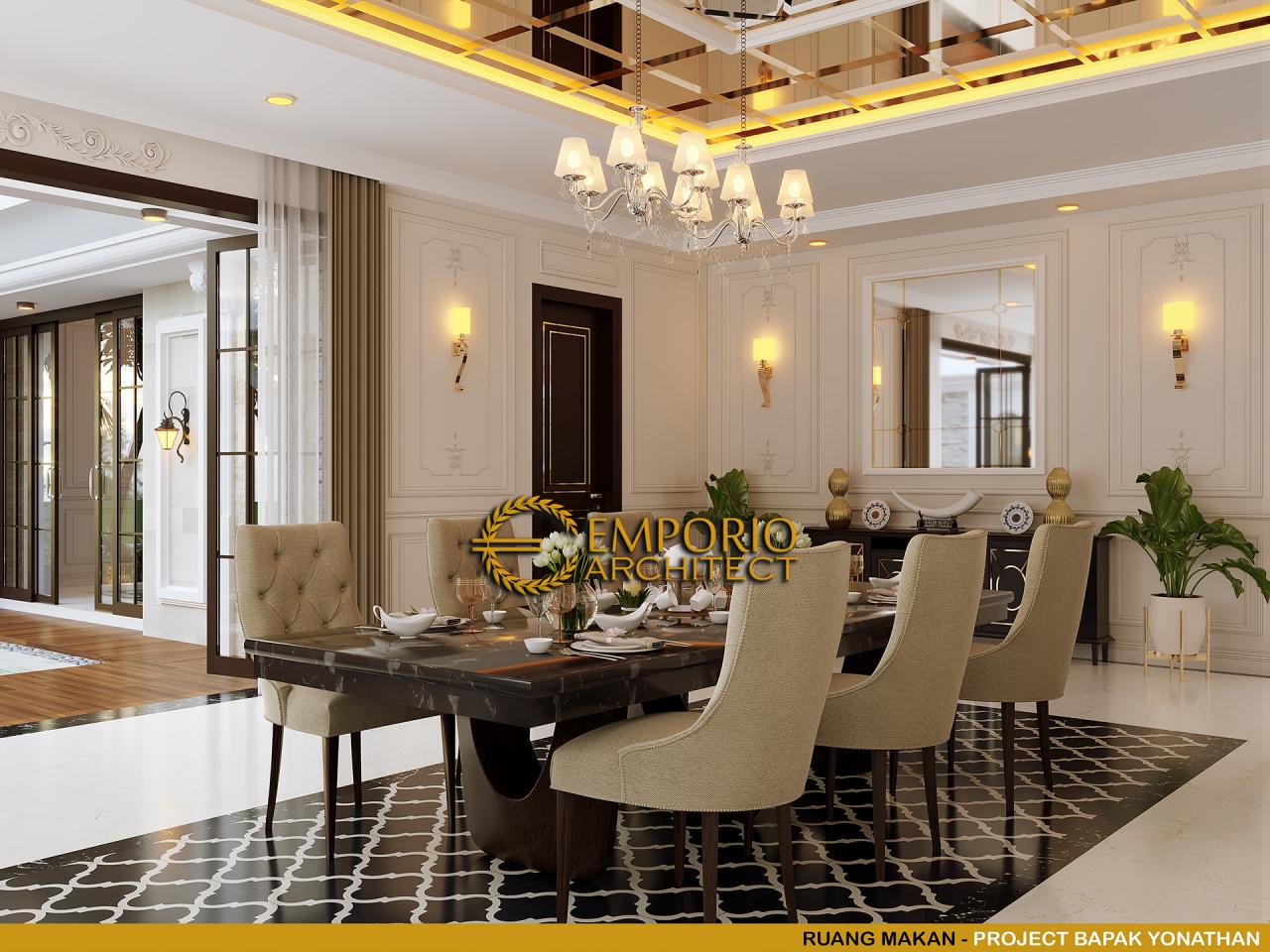 Desain Ruang Makan Rumah Classic 3 Lantai Bapak Yonathan di Solo (Surakarta), Jawa Tengah 7