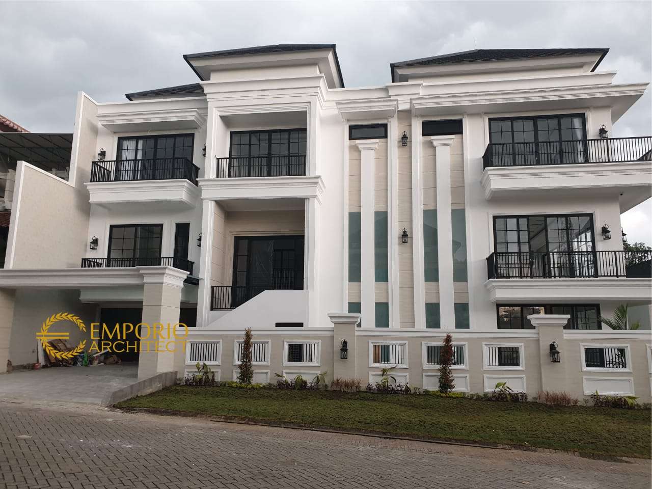 Construction Result of Mrs. Chryslie Private House - Surabaya