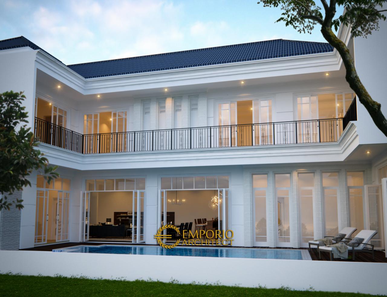 Desain Tampak Belakang Rumah Classic 2 Lantai Ibu NA di Jakarta 2