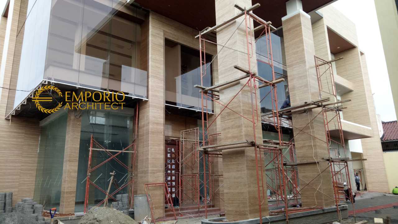 Progress Pembangunan Kantor Style Modern Tropis Bapak Wiantono di Jatibening, Bekasi 1