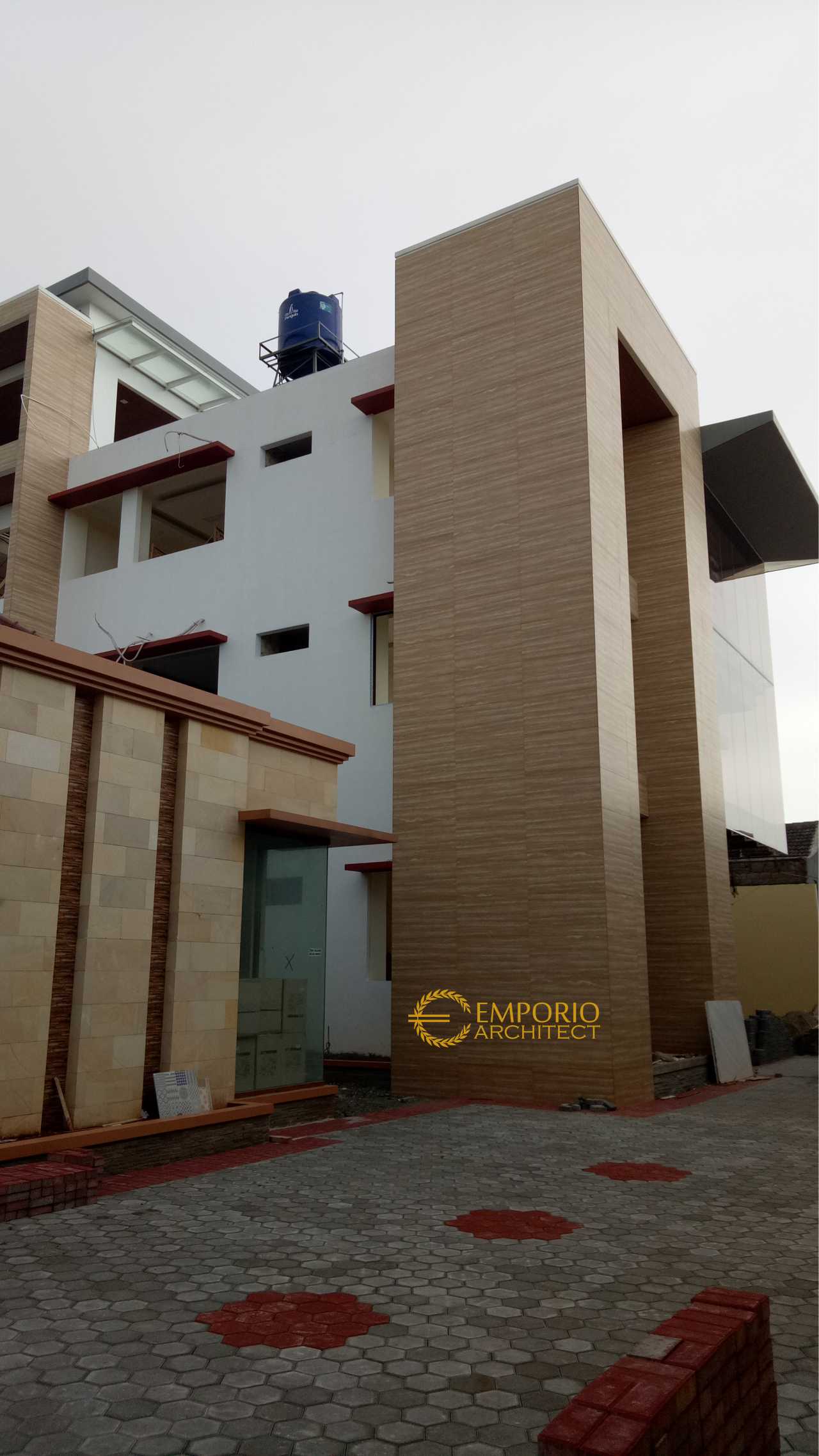 Progress Pembangunan Bagian Depan Kantor Bapak Wiantono di Jatibening, Bekasi 6