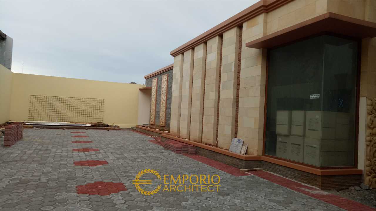 Progress Pembangunan Bagian Depan Kantor Bapak Wiantono di Jatibening, Bekasi 10
