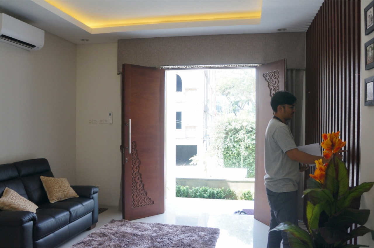 Hasil Konstruksi Ruang Tamu Rumah Ibu Lusiana di Jakarta 8
