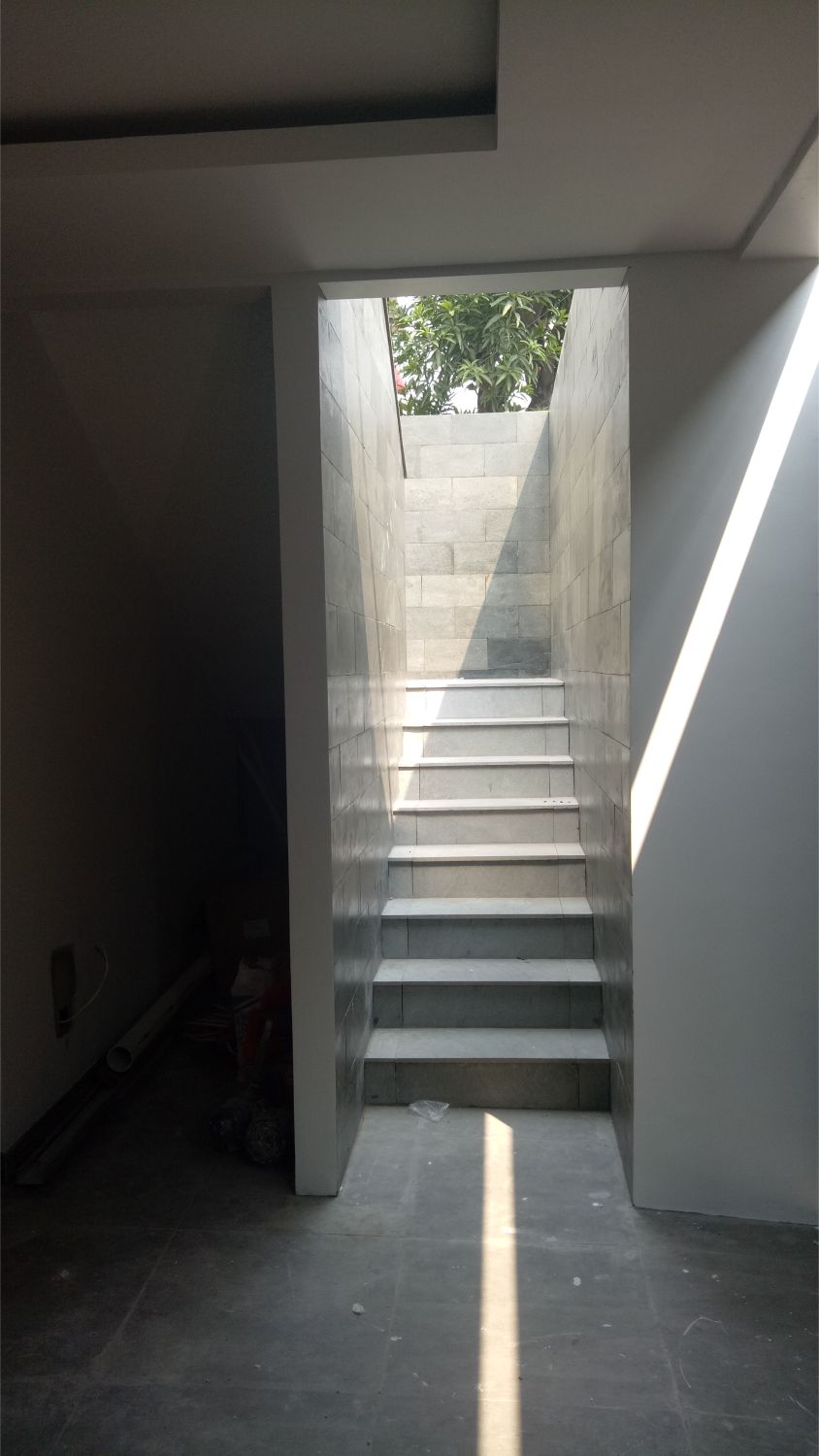 Progress Pembangunan Area Tangga Rumah Bapak Hardy di Jakarta 10