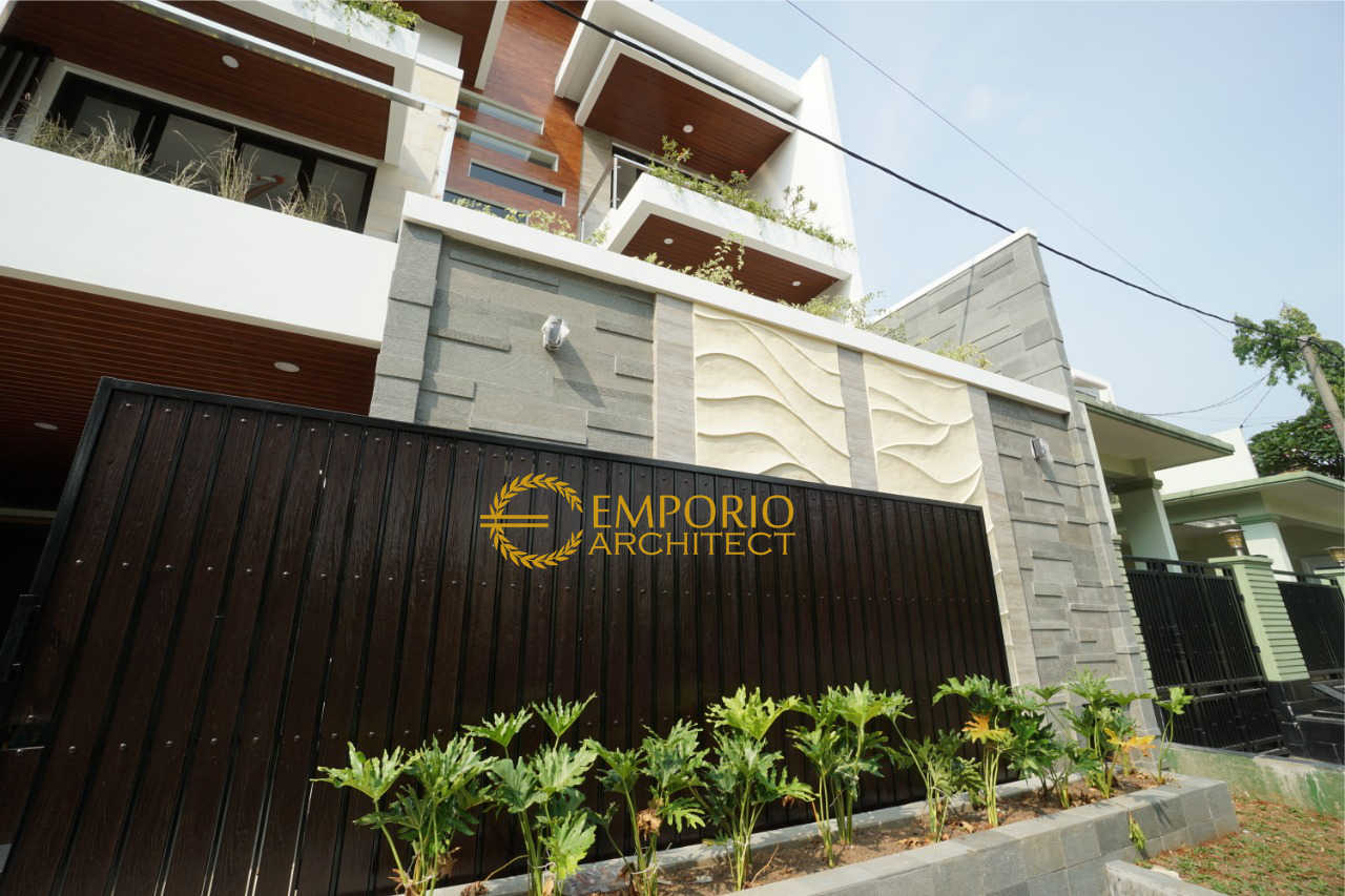 Progress Pembangunan Bagian Depan Rumah Bapak Iswandi di Bekasi 4