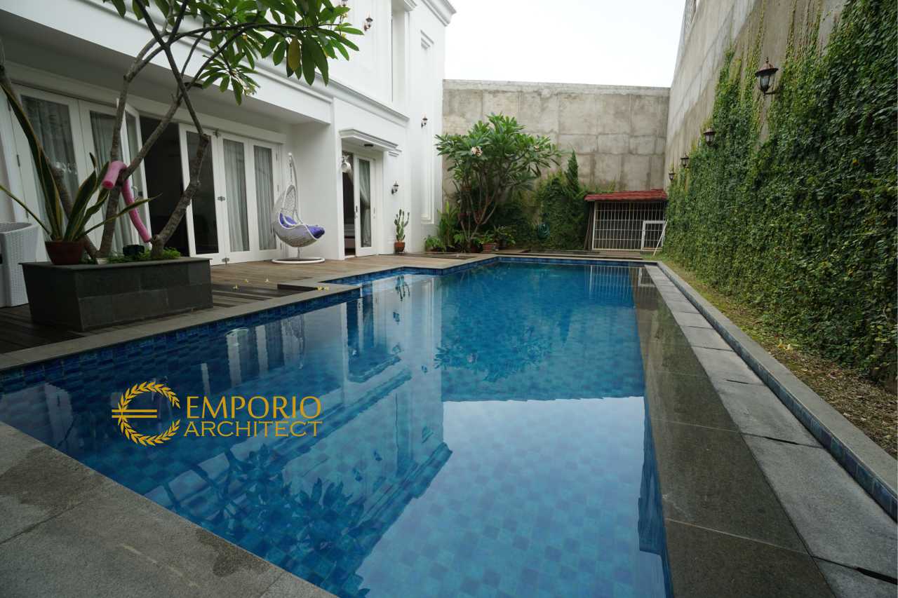 Hasil Konstruksi Bagian Kolam Rumah Bapak Yanson Hutabarat di Cibubur, Jakarta 14