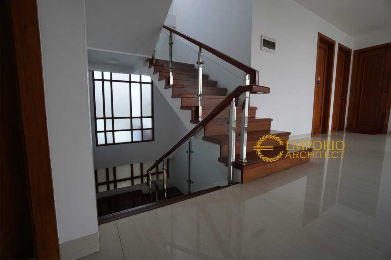 Progress Pembangunan Area Tangga Rumah Bapak Andrika di Tangerang 9
