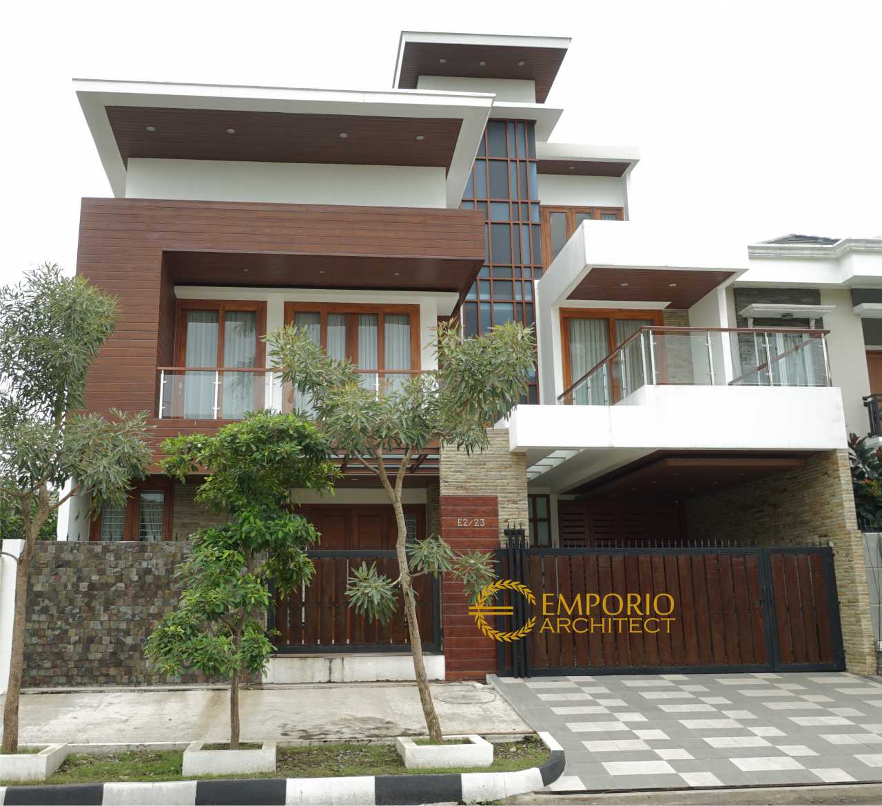 Progress Pembangunan Rumah Style Modern Tropis Bapak Andrika di Tangerang 4