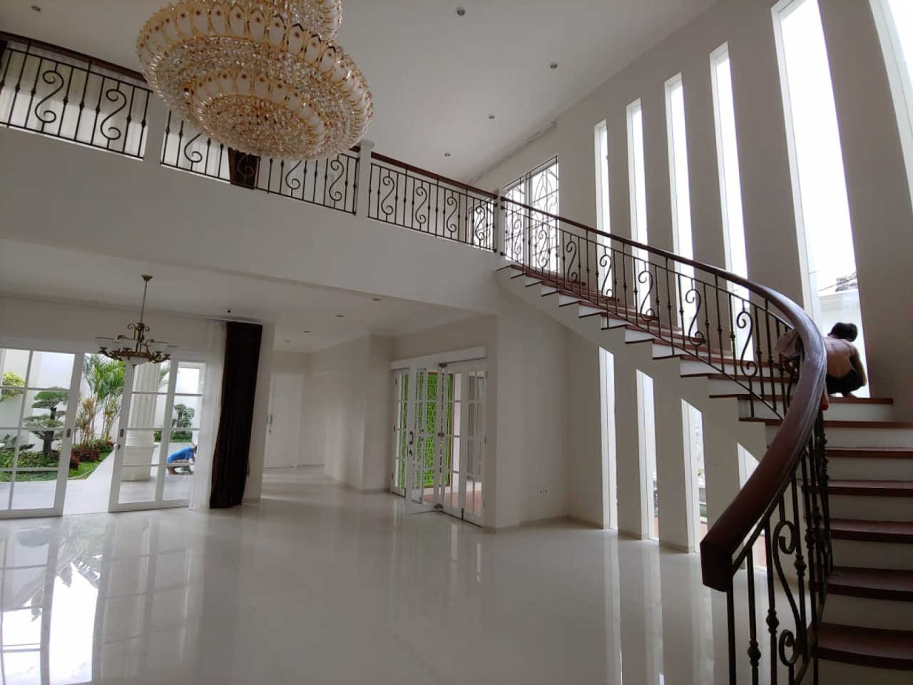 Hasil Konstruksi Area Tangga Rumah Bapak Tono di Serang, Banten 4