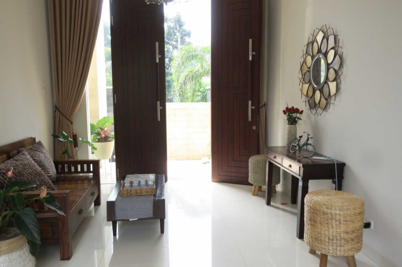 Hasil Konstruksi Ruang Tamu Rumah Ibu Dewi Ariyanti di Pamulang, Banten 5