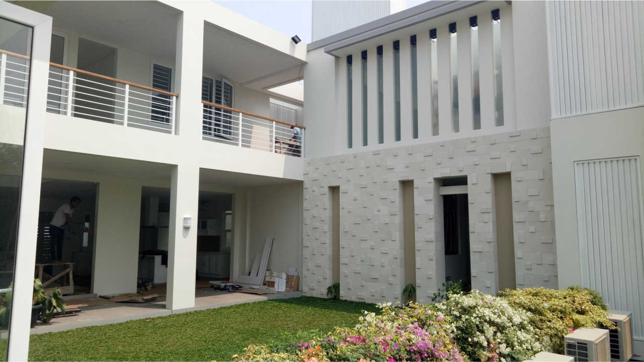 Progress Pembangunan Rumah Style Modern Tropis Ibu Ista di Jakarta 2