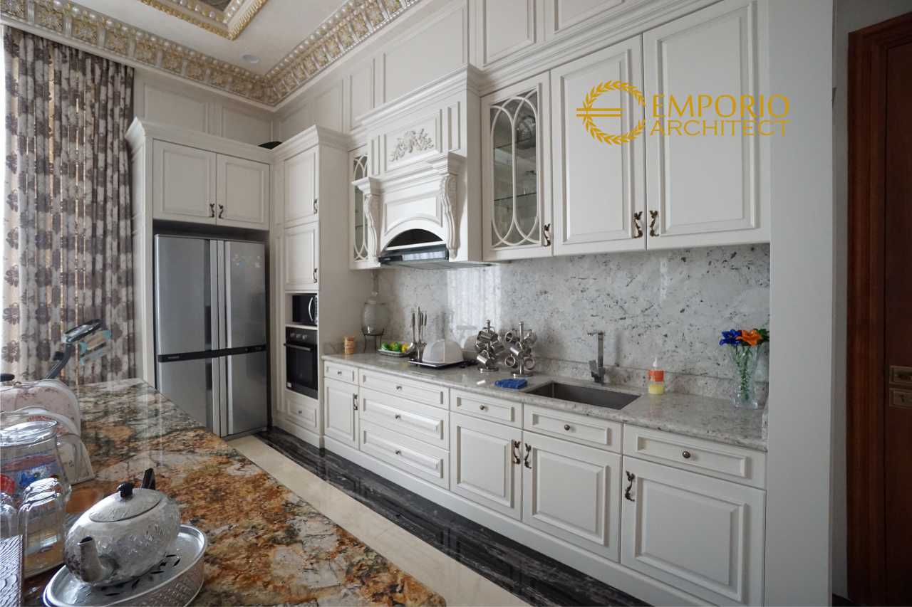 Hasil Konstruksi Dapur Rumah Ibu Wilma di Jakarta 15