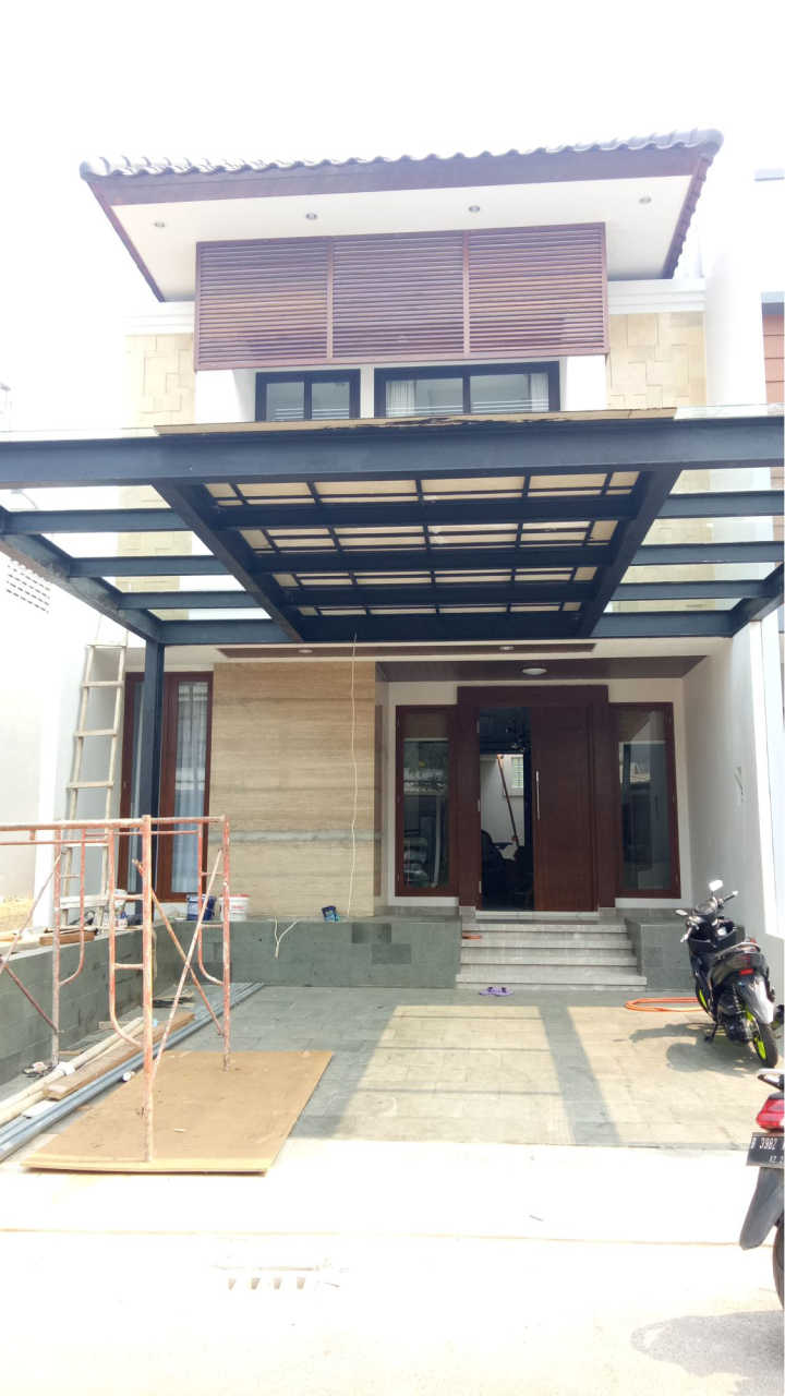 Progress Pembangunan Rumah Style Villa Bali Tropis Ibu Wulan di Jakarta 2