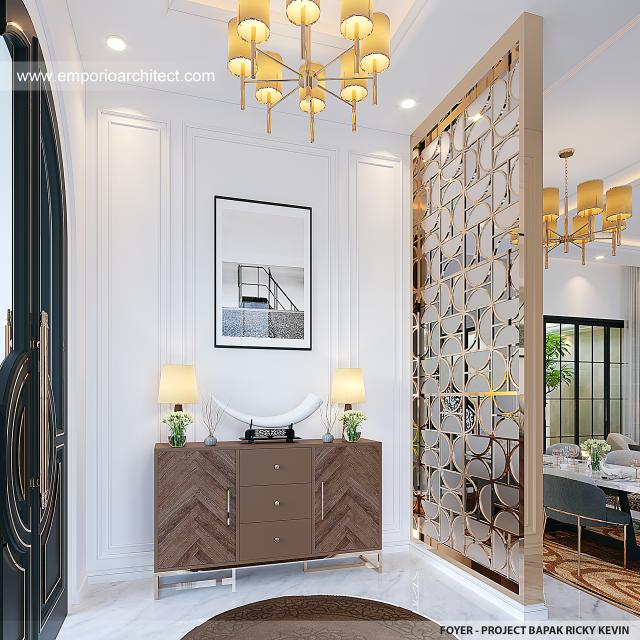 Desain Foyer Rumah Mediteran Klasik 2.5 Lantai Bapak RKV di Tangerang