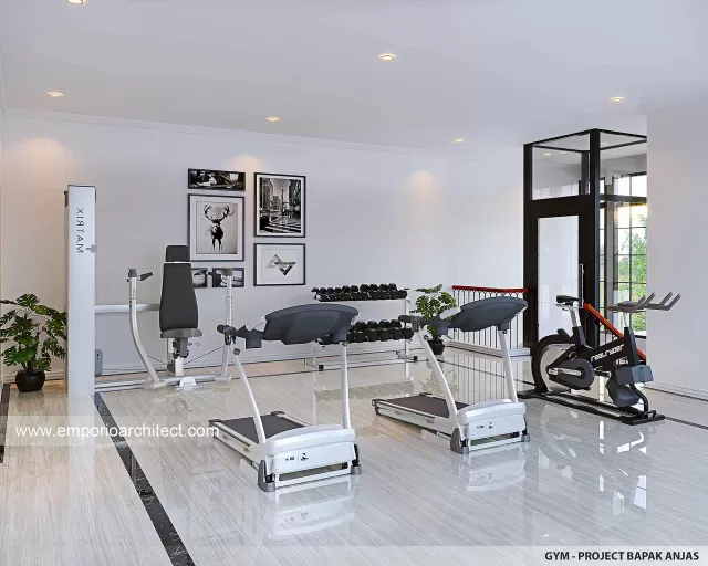 Desain Ruang Gym Rumah Mediteran Klasik 3 Lantai Bapak AJS di Jakarta Selatan
