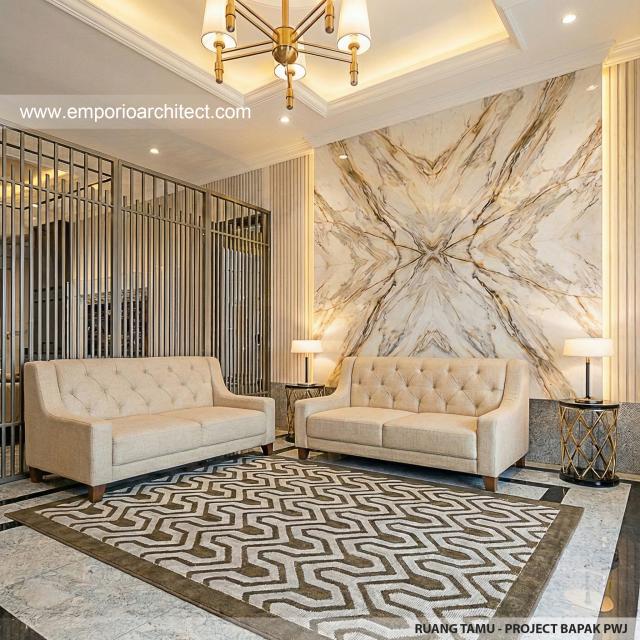 Desain Ruang Tamu Rumah Klasik 1 Lantai Bapak PWJ di Lampung