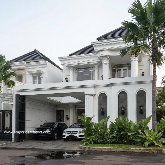 Desain Tampak Depan 2 Rumah Klasik 2 Lantai Ibu ALR di Denpasar, Bali