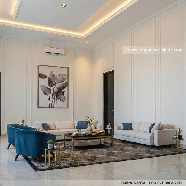 Desain Ruang Santai Rumah Klasik 2 Lantai Bapak RFL di Samarinda