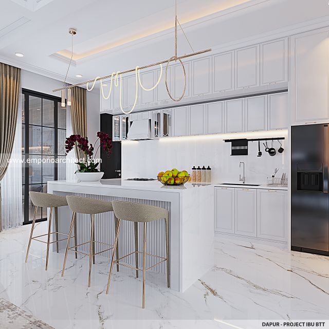 Desain Dapur Rumah Klasik 2 Lantai Ibu BTT di Palembang