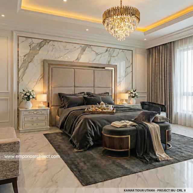 Desain Kamar Tidur Utama Rumah Klasik 2 Lantai Ibu CRL II di Surabaya