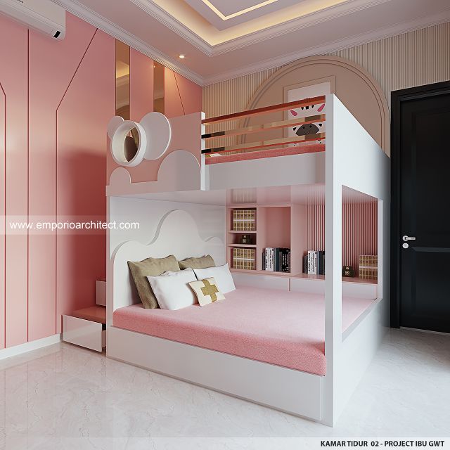 Desain Kamar Tidur 2 Rumah Klasik 2 Lantai Ibu GWT di Jambi