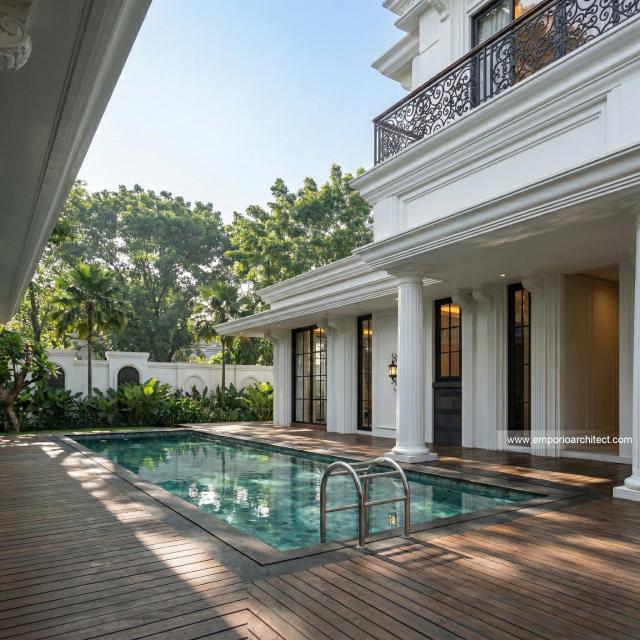 Desain Tampak Detail Belakang Rumah Klasik 2 Lantai Ibu GWT di Jambi