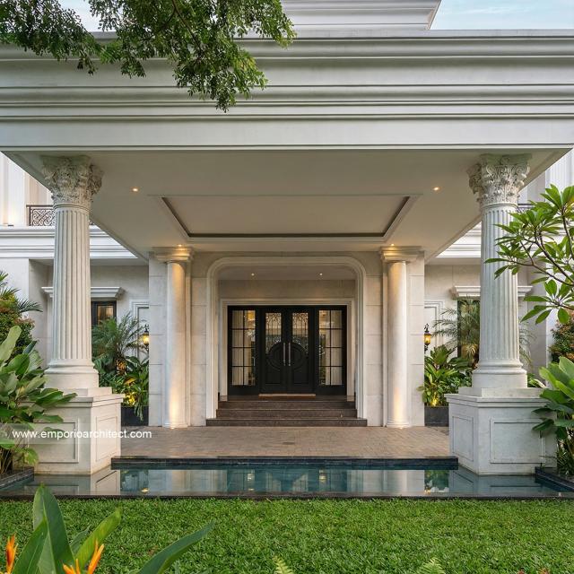 Desain Tampak Detail Depan 3 Rumah Klasik 2 Lantai Bapak ALJ di Kalimantan Timur