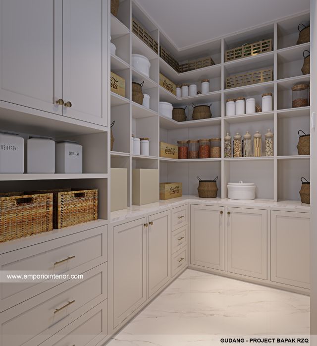 Desain Gudang Rumah Klasik Mediteran 2 Lantai Bapak RZQ di Batang, Jawa Tengah