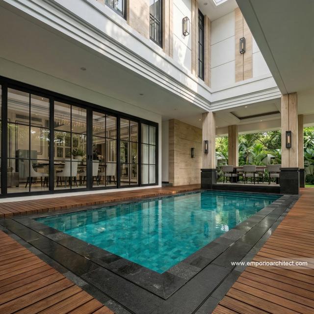 Desain Tampak Detail Belakang 2 Rumah Klasik 2 Lantai Bapak RGN di Palembang