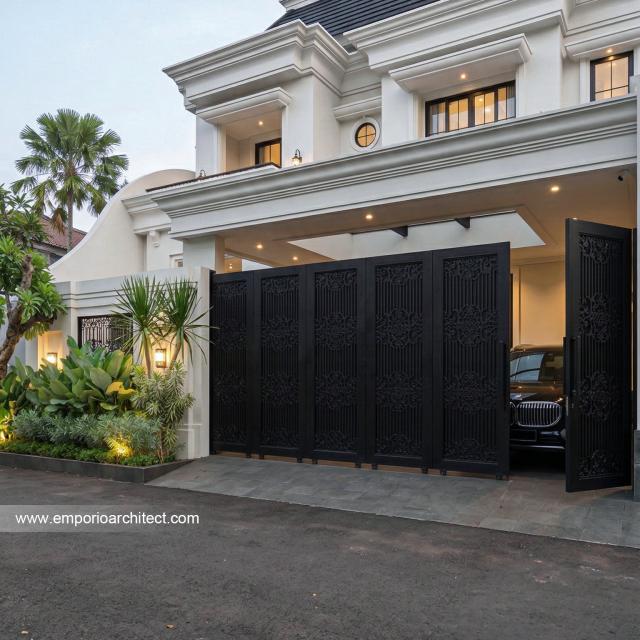 Desain Tampak Detail Depan Rumah Klasik 2 Lantai Bapak TFK di Yogyakarta