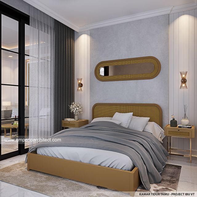 Desain Kamar Tidur Tamu Rumah Mediteran Klasik 3 Lantai Ibu VT di Surabaya