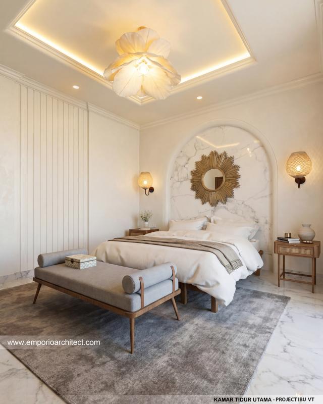 Desain Kamar Tidur Utama Rumah Mediteran Klasik 3 Lantai Ibu VT di Surabaya