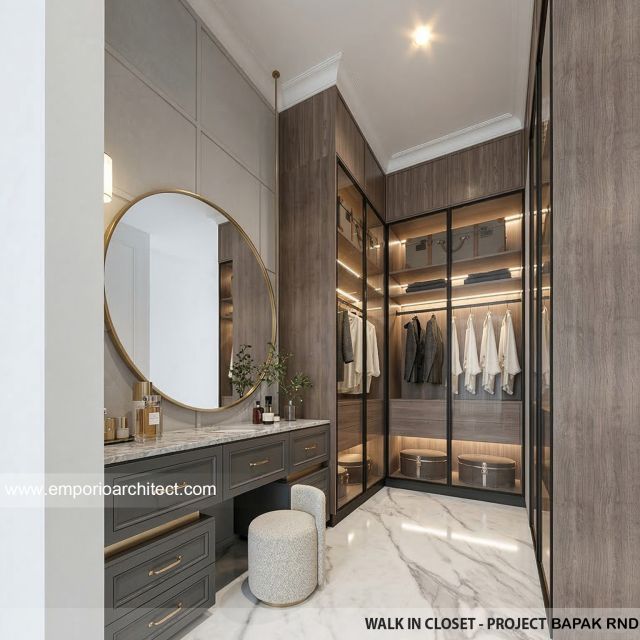 Desain Walk In Closet Rumah Klasik Mediteran 2 Lantai Bapak RND di Tebet, Jakarta Selatan