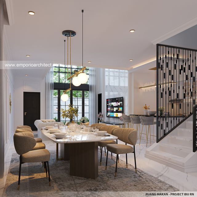 Desain Ruang Makan Rumah Klasik Mediteran 2 Lantai Ibu RN di Bandung