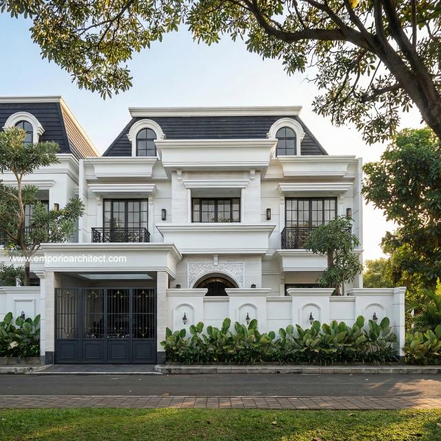 Desain Tampak Depan 2 Rumah Klasik Mediteran 2 Lantai Ibu RN di Bandung