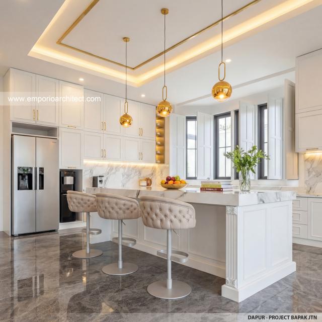 Desain Dapur Rumah Klasik Mediteran 3 Lantai Bapak JTN di Alam Sutera, Tangerang Selatan