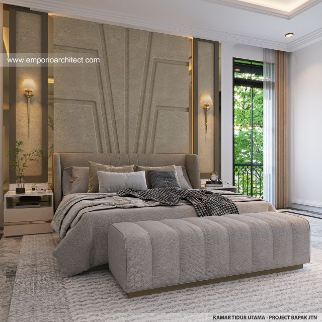 Desain Kamar Tidur Utama Rumah Klasik Mediteran 3 Lantai Bapak JTN di Alam Sutera, Tangerang Selatan