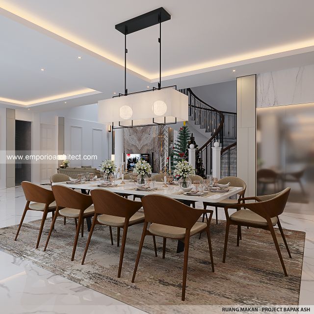 Desain Ruang Makan Rumah Klasik Mediteran 3 Lantai Bapak ASH di Sentul, Bogor