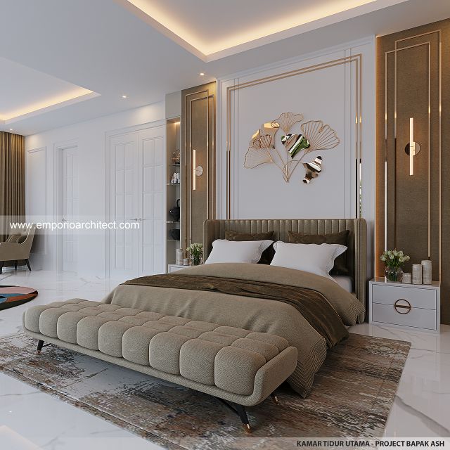 Desain Kamar Tidur Utama Rumah Klasik Mediteran 3 Lantai Bapak ASH di Sentul, Bogor